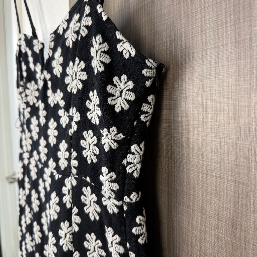Saltwater Luxe Black Dottie Midi Dress Floral Print Size Medium - Picture 6 of 13